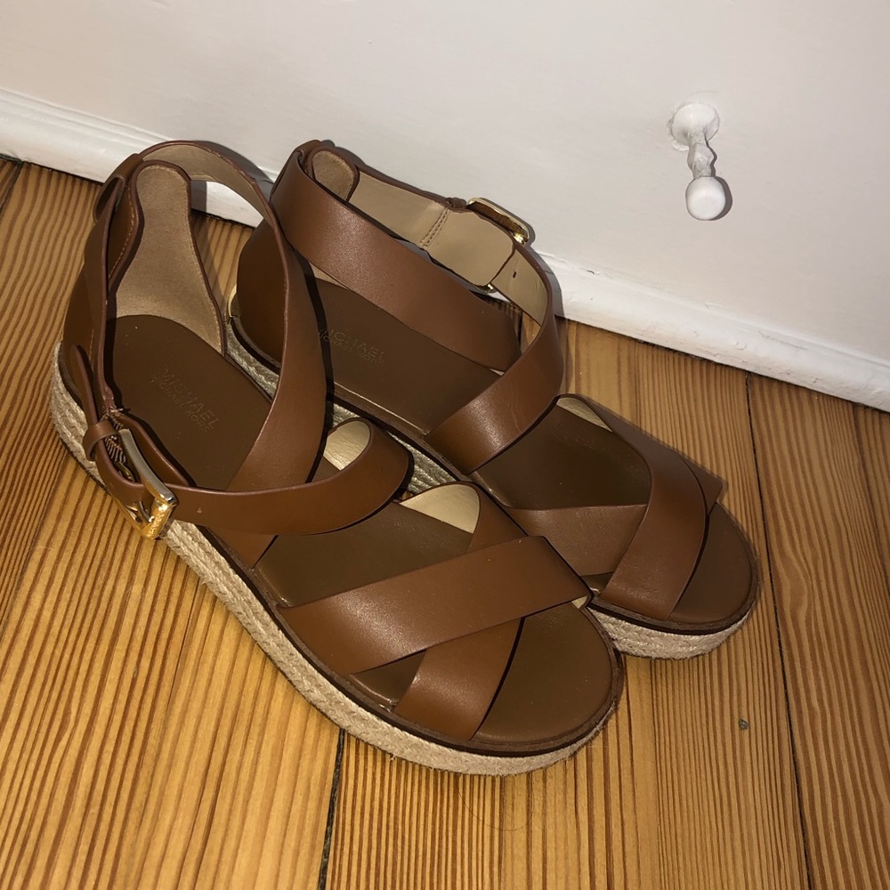 MICHAEL by Michael Kors faux leather sandals size 8.5